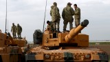  Турция уголемява интервенцията си в Сирия от Африн към Азаз 
