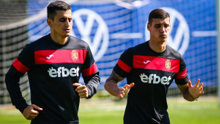 Националният отбор на България по футбол продължава да се излага