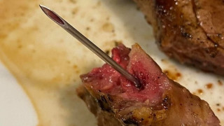 Дете откри игла в пържолата си съобщава bTV Фотографът Васил