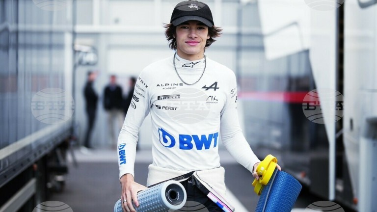 Никола Цолов постигна завоюва победа за България във Формула 3,