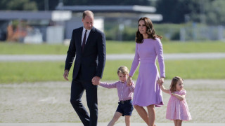 Принц Уилям ще напусне днес работа като пилот на хеликоптер