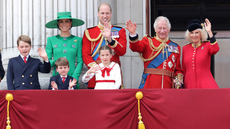 Снимка: Голямата промяна в кралското семейство