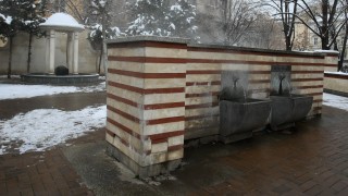 Откриха откраднатата статуя на Аполон която бе при чешмите с