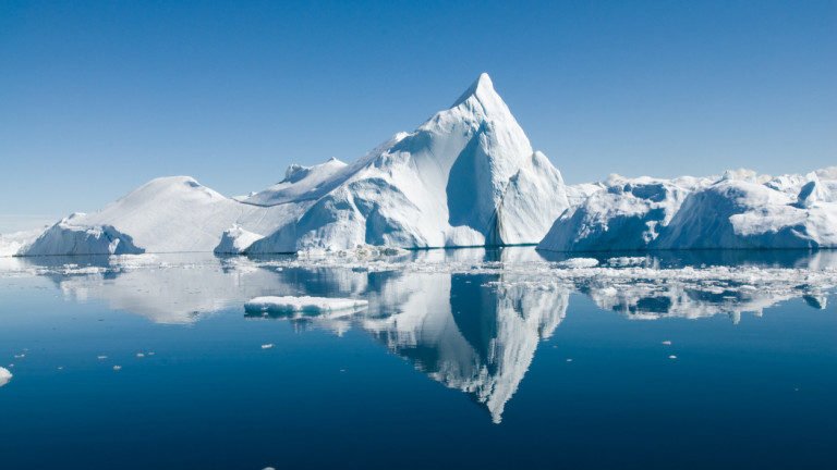 Арктикът е международно неутрална зона, която отдавна се държи далеч