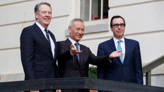Оптимизъм след първия ден на търговските преговори между САЩ и Китай