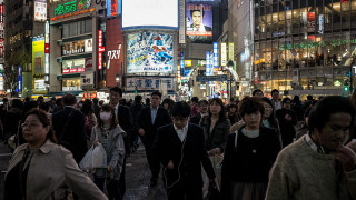 Япония прави немислимото, за да се справи с проблемите на пазара на труда