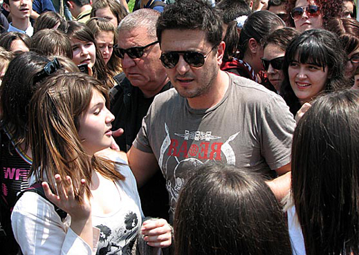 Блатечки и Рачков с 10 бодигарда на турне