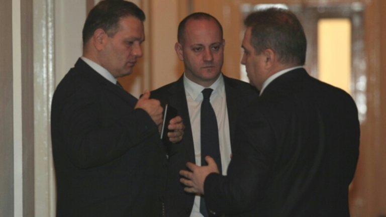 Радан Кънев да стане премиер, закачливо предложи Ненчев 