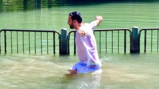 Илиян получи Свето Кръщение в река Йордан