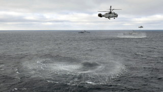 Украйна съобщи за бой между морски дронове с картечници и руски хеликоптери край Крим