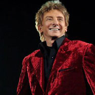 Бари Манилоу в инвалидна количка след операция на бедрото