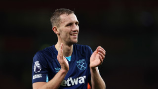 Халфът Томаш Соучек подписа нов договор с Ует Хем Настоящият контракт на