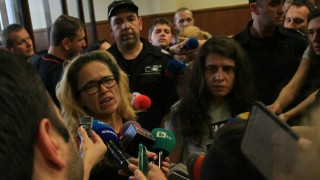 Арестуваният кмет на столичния район Младост Десислава Иванчева е поискала