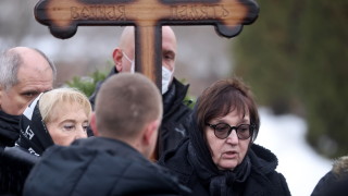 Майката на починалия руски опозиционен лидер Алексей Навални Людмила не