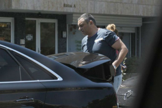 Юксел Кадриев заловен с младо гадже