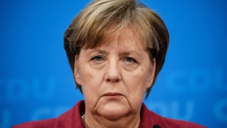 Германският канцлер Ангела Меркел настоява за бързо формиране на ново