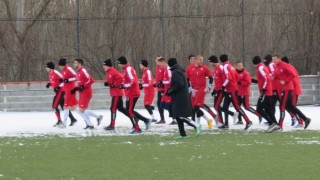 Отборът на Кариана Ерден започна подговотката си за новия полусезон