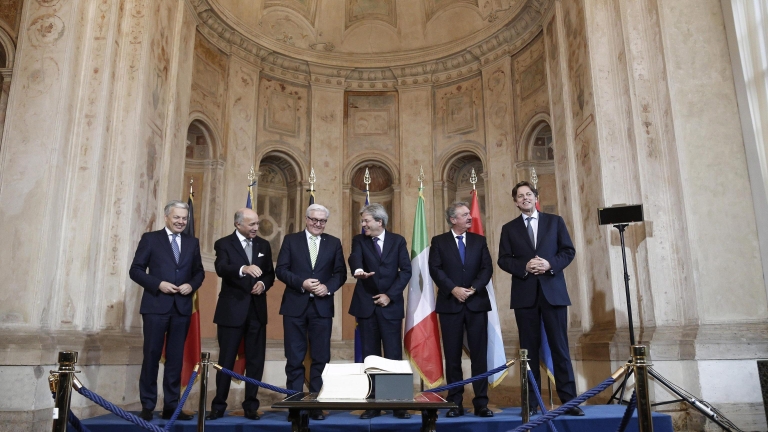 Шестте основателки на ЕС подкрепиха Европа на две скорости