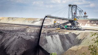 Докато Европа залага на ускорен енергиен преход и масови инвестиции