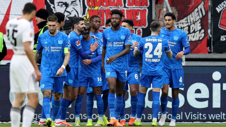 Байер Леверкузен постигна ценна победа с 3:1 като гост на