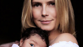 Първи снимки на 7-седмичната дъщеря на Хайди Клум и Сийл