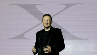 Tesla пуска акции за $2 милиарда, за да финансира амбициозните планове на Мъск за 2020-а