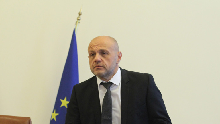 Дончев оптимизира работата и средствата в държавната администрация