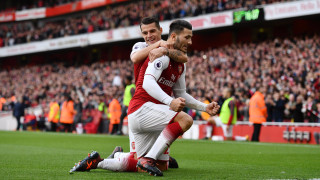 Защитникът на Арсенал Сеад Колашинац получи контузия преди няколко дни