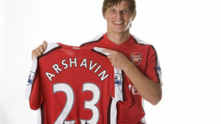 Аршавин изненадан от позицията си на ляво крило в Арсенал