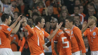 Четвърта поредна победа за Холандия в квалификациите