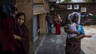 Протести в Индонезия след като момиче беше изнасилено от брат