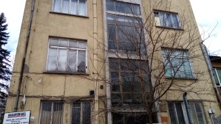 Сградата на Балкантон ще бъде запазена Това стана ясно след среща