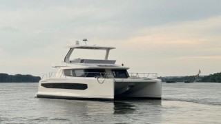Първият построен в Силистра катамаран за над €2 милиона отплава за Бодрум