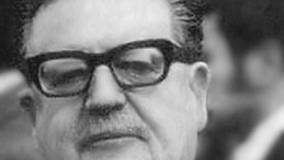 Чили "нищи" смъртта на Салвадор Алиенде