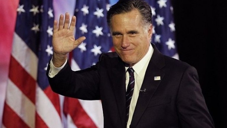 Мит Ромни се завръща в политиката, предаде Си Ен Ен.
