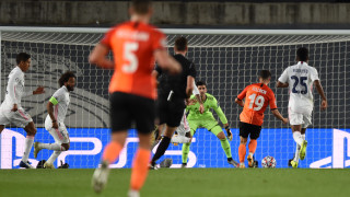 Шахтьор Донецк поднесе сензацията на първия кръг в груповата фаза