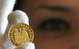 БНБ пуска уникална 8,6 грамова златна монета