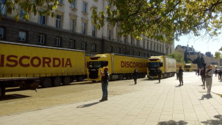Превозвачите отмениха готвен за неделя при който стотици камиони