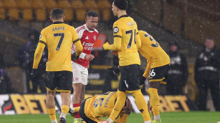 Арсенал допусна тежък удар в битката за титлата след като