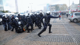 Полският Сейм одобри законопроект за създаване на държавна комисия която