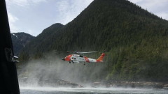 В Аляска се разби туристически самолет