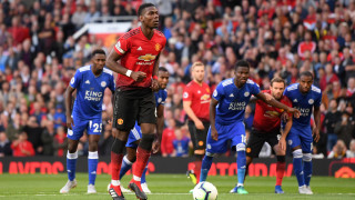 Снощи Манчестър Юнайтед победи Лестър с 2 1 в откриващия двубой