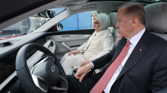 Ердоган официално стана първият собственик на първата Made in Turkey кола