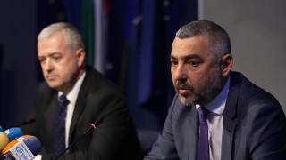 Външно иска първо да се броят гласовете за президент
