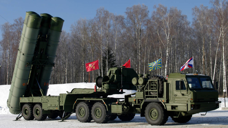 Русия предвижда разполагане на още системи С-400 в Крим