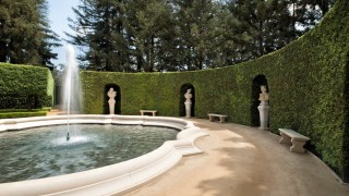 Крайбрежен имот в Маями Бийч, в който е живяла Елизабет Тейлър, се продаде за близо $20 милиона