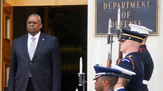 Министърът на отбраната на САЩ Лойд Остин проведе разговор с