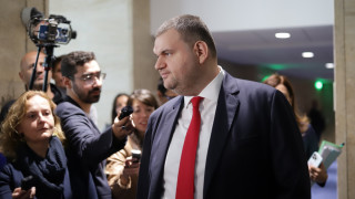 Съпредседателят на ПГ на ДПС Делян Пеевски изисква от премиера