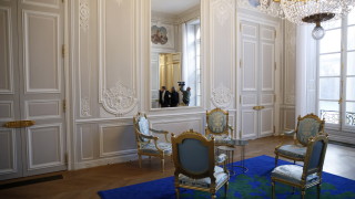 Икономическите мерки обявени от френския президент Емануел Макрон за овладяване