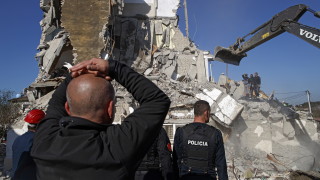 Жертви и разрушения след 6, 4 по Рихтер в Албания